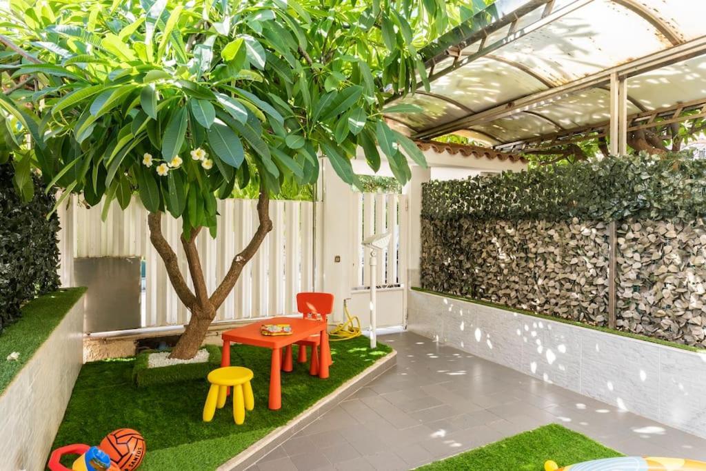 La Pomelia Di Gio Villa Мондело Екстериор снимка